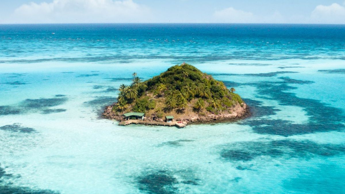 Amazing Islands in the Indian Ocean